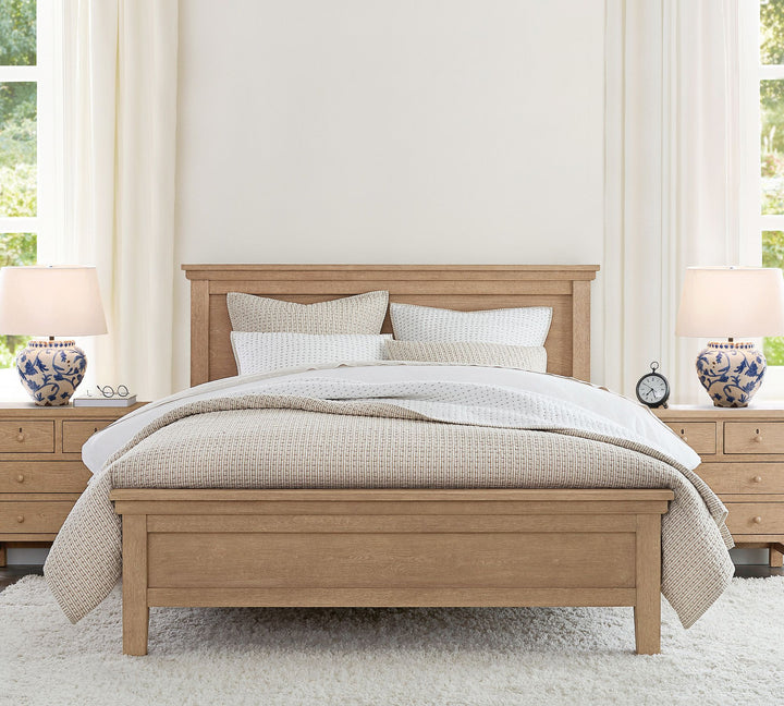 Harbor Ridge Platform Bed